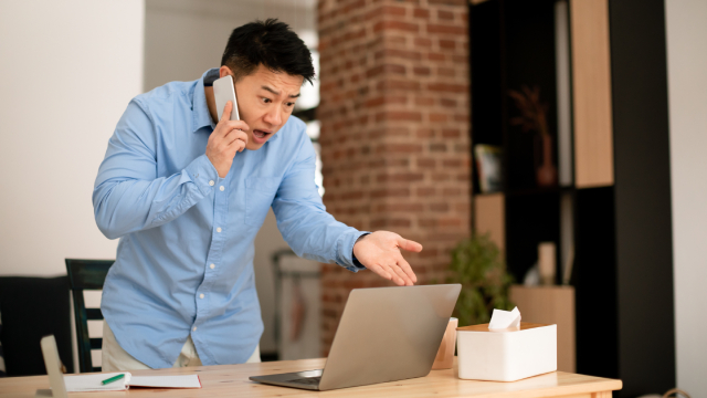 Lulusan baru menghadapi tekanan dan adaptasi awal saat memasuki dunia kerja